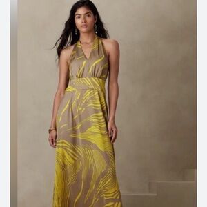 Brand new with tag beautiful summer maxi dress!